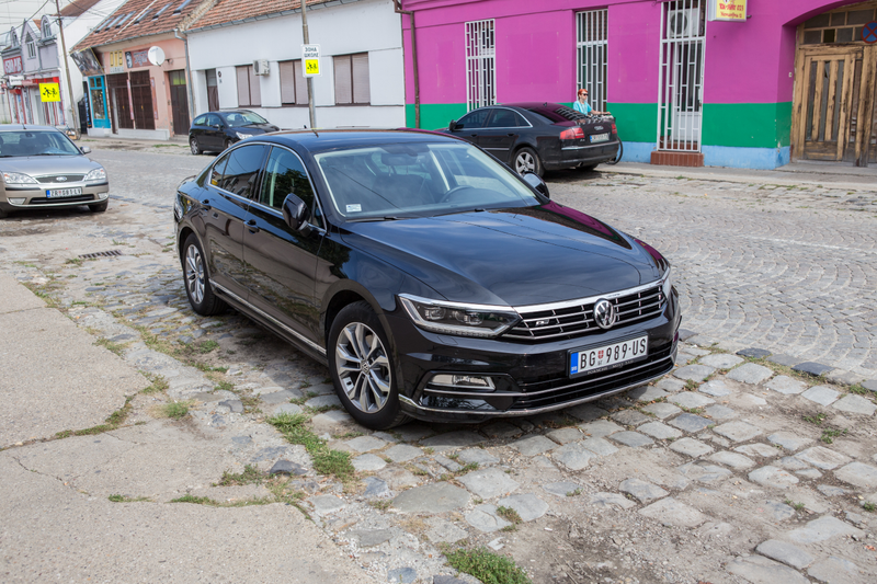 Illustration for article titled Euro cars photo dump
